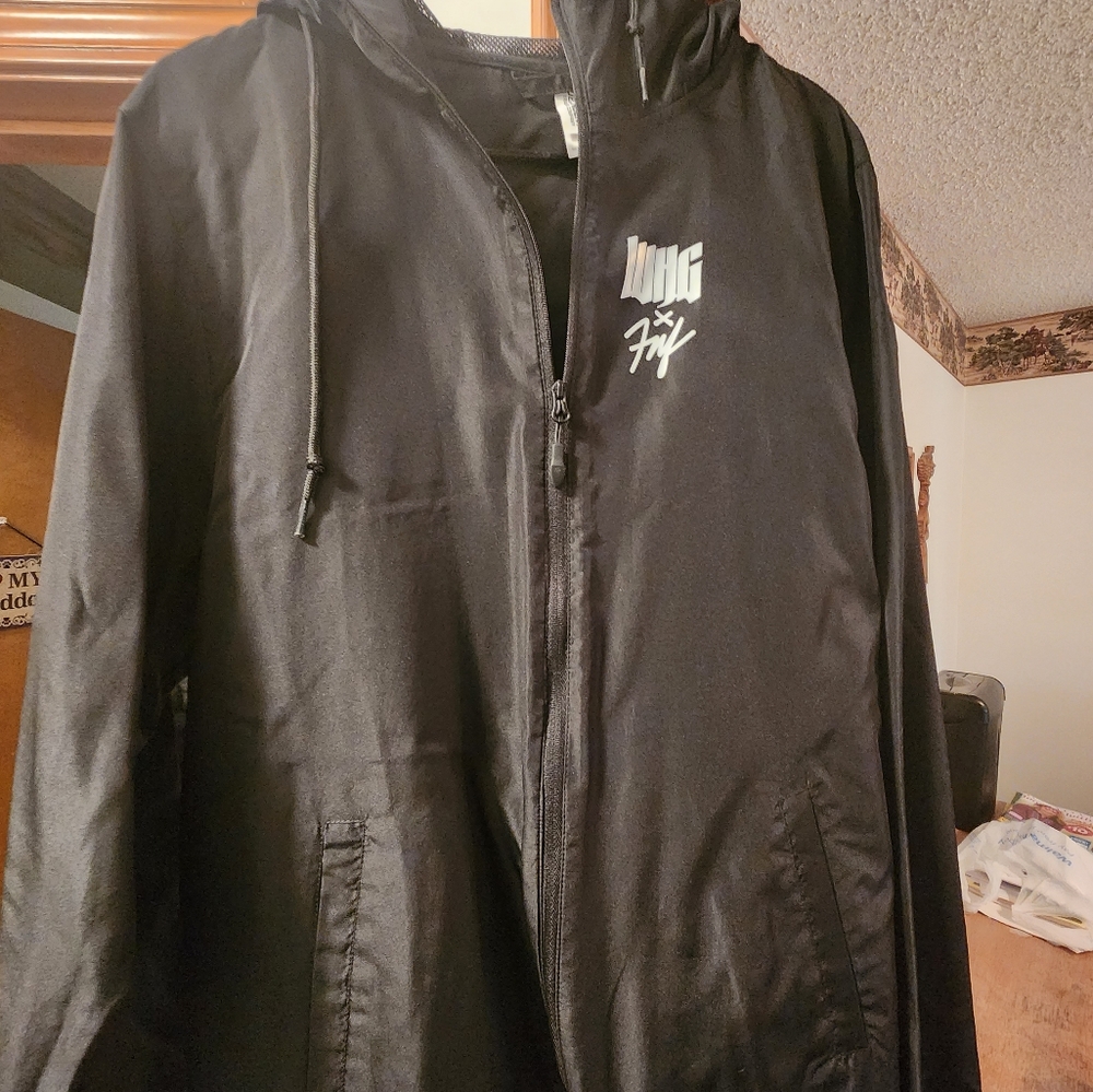 Mens light weight jacket